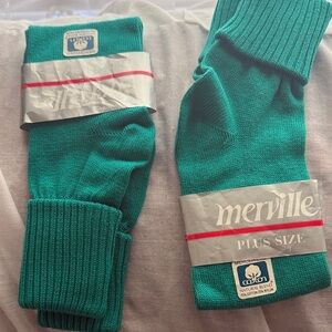 Women’s Merville Plus Size Teal Socks lot of 2 size 9 1/2-12